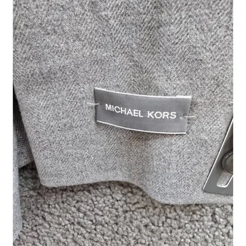 Michael Kors Classic Fit Herringbone Woven Sport Coat Men's 40S Light Grey L/S